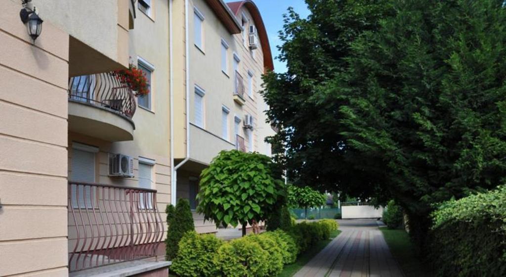 Lux Apartmanok Hajdúszoboszló Kamer foto
